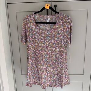 LuLaRoe Perfect T (Multicolor Leaf Pattern Short Sleeve Top)